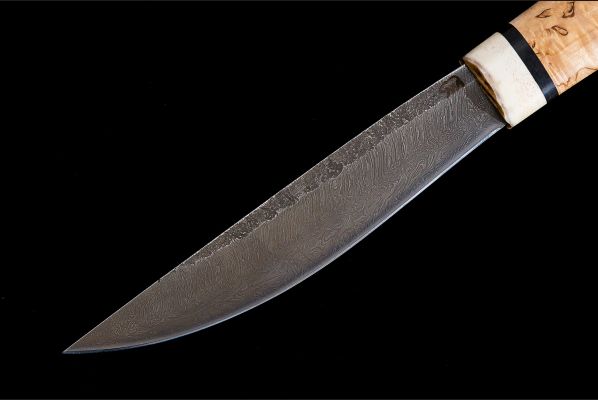 Якутский нож, большой <span>(дамасская сталь 1200 слоёв, рукоять карельская береза, больстер лосиный рог, кованый дол)</span>
