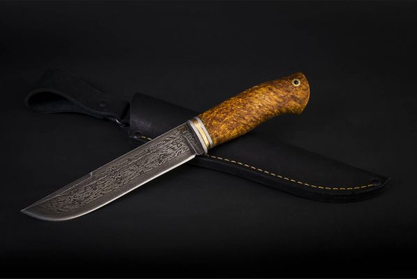 Нож Таёжный <span>(мозаичный дамаск, стабилизированная карельская берёза, мозаичный пин под темляк)</span>