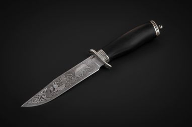 Нож Разведчик 2 <span><span>(дамаск, черный граб, литье мельхиор, художественное оформление)</span></span>
