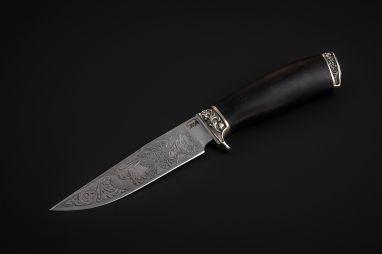 Нож Беркут <span><span>(дамаск, черный граб, литье мельхиор, художественное оформление)</span></span>
