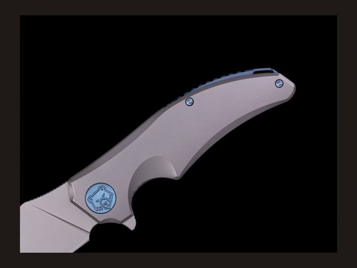 Складной нож "Таурус" (М390, Титан цветной , Замок "Frame-Lock")