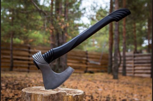 Топор универсальный №1 <span>(дамаск 1200 слоёв, рукоять черный граб, резная)</span>