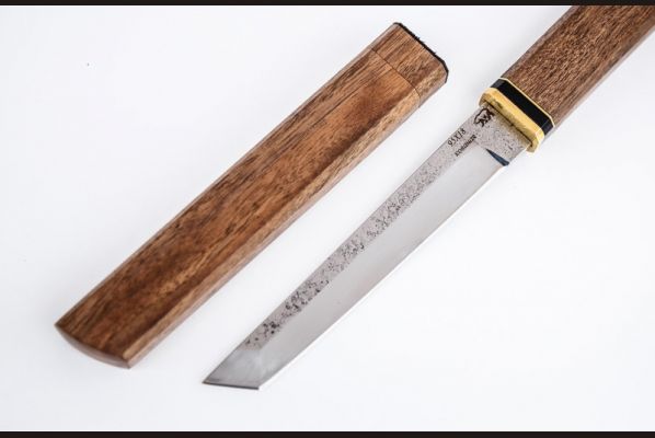 Нож Танто <span>(95х18, орех, деревянные ножны)</span>