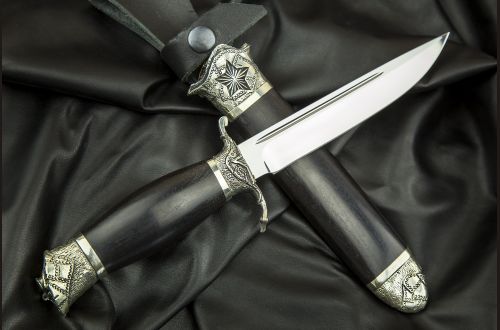 Авторская финка НКВД <span>(95х18, авторское литье, граб, деревянные ножны)</span>