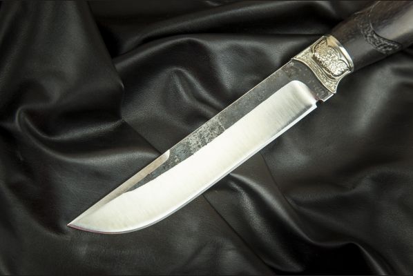 Нож Таёжный <span>(х12мф, чёрный граб, литьё мельхиор, ручная резьба на рукоятке)</span>