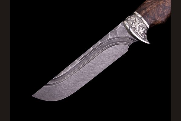 Нож Легионер <span>(дамаск, долы - камень, стабилизированная карельская берёза, литьё мельхиор)</span> 