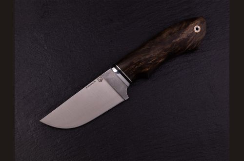 Нож Медведь-premium <span>(М390, стабилизированная карельская берёза, мозаичный пин под темляк, формованные ножны)</span>