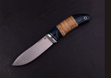 Нож Кабанчик <span><span>(М390, береста, стабилизированная карельская берёза, формованные ножны)</span></span>