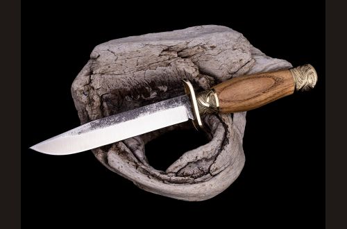 Нож НР-40 <span>(95х18, ясень, литьё латунь)</span>