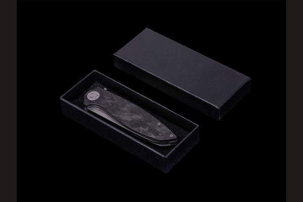 Складной нож "Ирис" из коррозионностойкой Австрийской стали N690 рукоять карбон