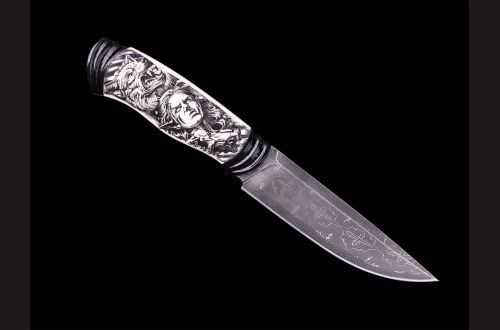 Авторский нож "Хранительница древ" <span>(Сложный мозаичный дамаск с никелем, в режущей кромке 20000 слоёв, элфорин, рог буйвола, макумэ-ганэ)</span>