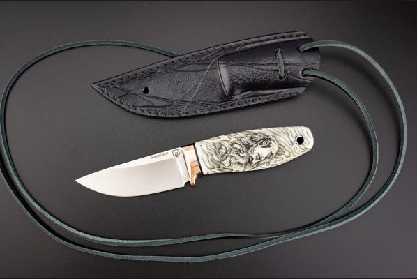 Нож шейный "Спаниель" <span>(М390, клык моржа, макумэ-ганэ)</span> скрим-шоу
