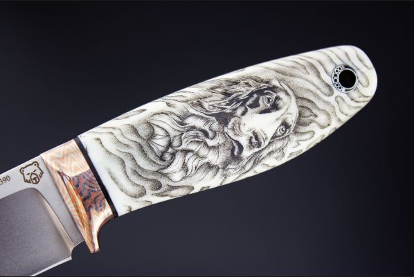 Нож шейный "Спаниель" <span>(М390, клык моржа, макумэ-ганэ)</span> скрим-шоу
