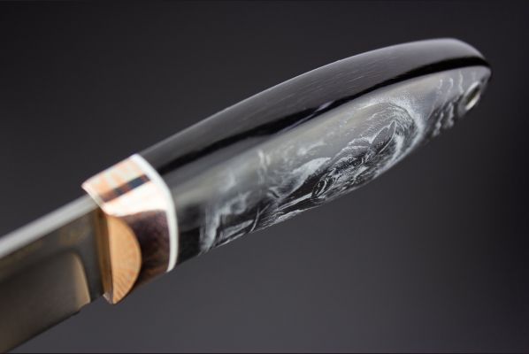 Нож шейный "Секач" <span>(Bohler M390, рог индийского буйвола, макумэ-ганэ)</span> скримшоу