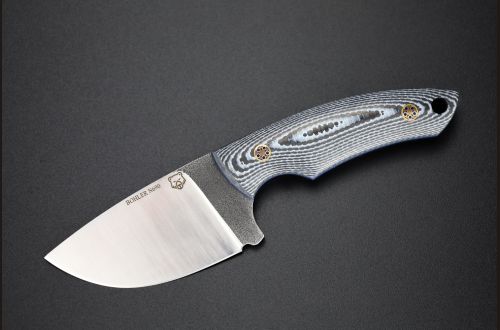 Нож шейный  <span>(N690, цельнометаллический, Хаотичный карбон  мозаичные пины)</span> формованные ножны