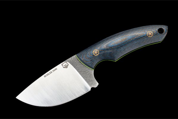 Нож шейный  <span>(N690, цельнометаллический, Хаотичный карбон  мозаичные пины)</span> формованные ножны