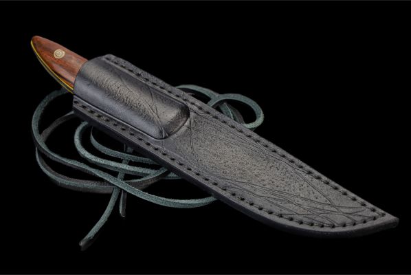 Нож шейный "Штрих"  <span>(N690, цельнометаллический, айронвуд, мозаичные пины)</span> формованные ножны