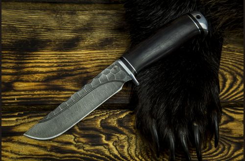 Нож Легионер <span>(дамаск, чёрный граб, долы камень, дюраль)</span>