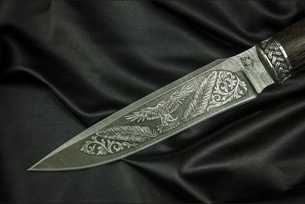 Нож Ворон <span>(дамаск, венге, литьё мельхиор 2, художественное оформление)</span>