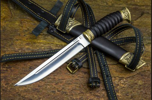 Нож Пластунский <span>(х12мф, черный граб, литье латунь, резная рукоять, деревянные ножны)</span>