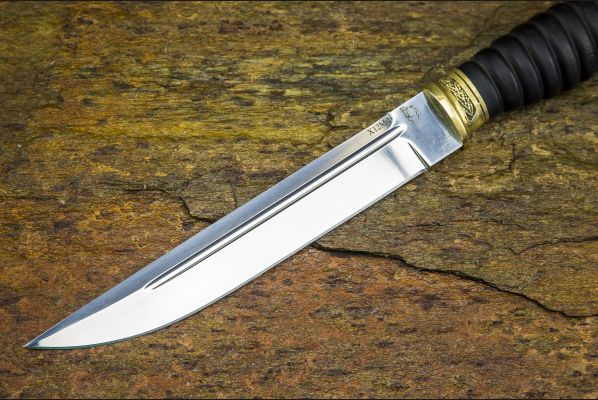Нож Пластунский <span>(х12мф, черный граб, литье латунь, резная рукоять, деревянные ножны)</span>