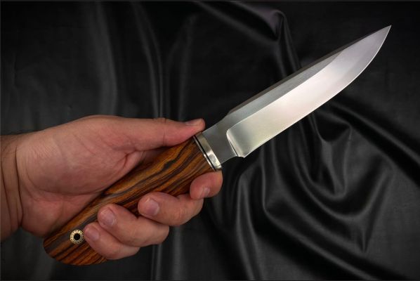 Нож Ворон <span>(M390, айронвуд, мозаичный пин под темляк)</span>