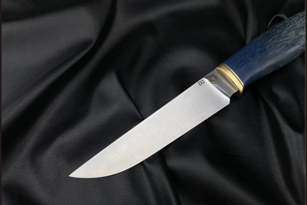 Нож Барс <span>(D2, стабилизированная карельская берёза)</span>