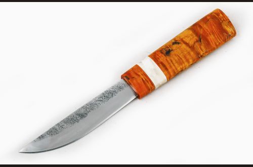 Нож Севера средний №34 <span>(сталь х12мф, стабилизированная карельская береза, вставка рог лося, Кованый дол)</span>