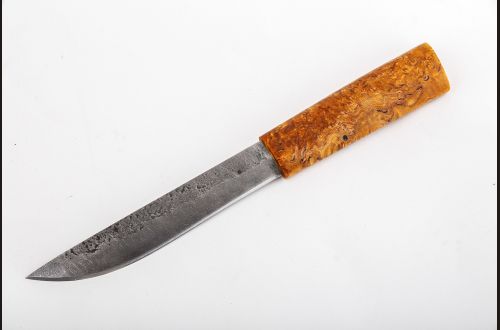 Нож Севера большой №17 <span>(дамасская сталь, стабилизированная карельская берёза, Кованый дол)</span>