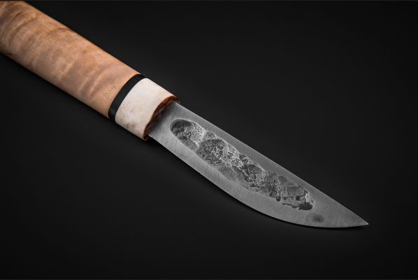 Якутский нож, малый <span>(дамасская сталь 1200 слоёв, карельская береза, больстер лосиный рог, кованный дол)</span>
